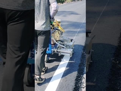 Hoe werkt de hete de wegmachine van de smeltingsnevel?